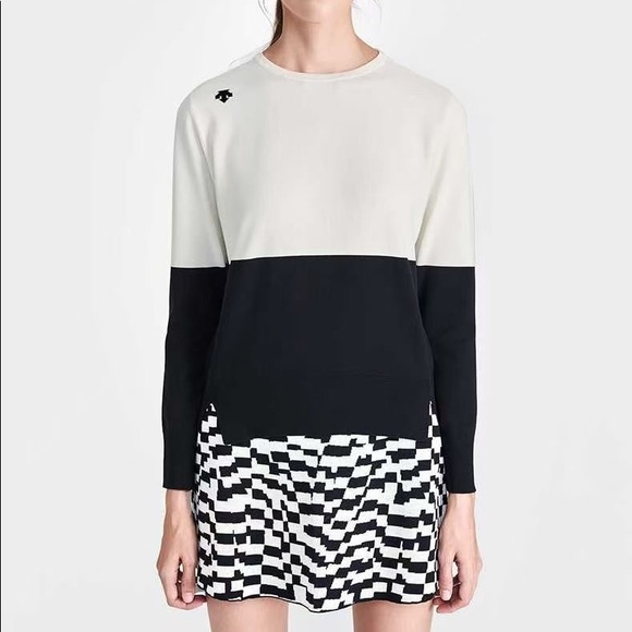 Brand new Descente Set from Korea Size S - Picture 1 of 6